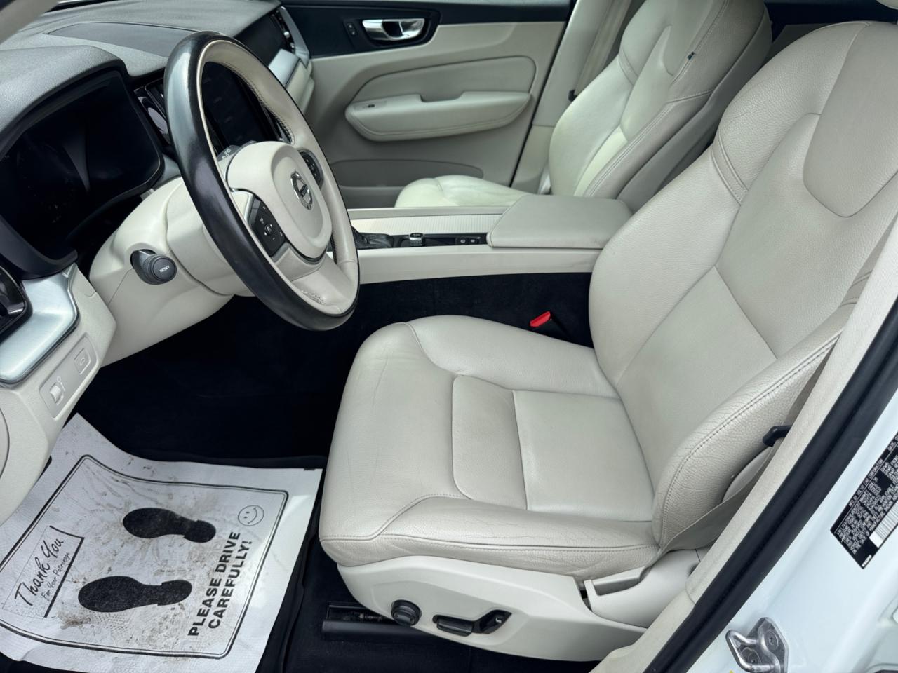 Volvo XC60 T6 AWD Momentum 2018