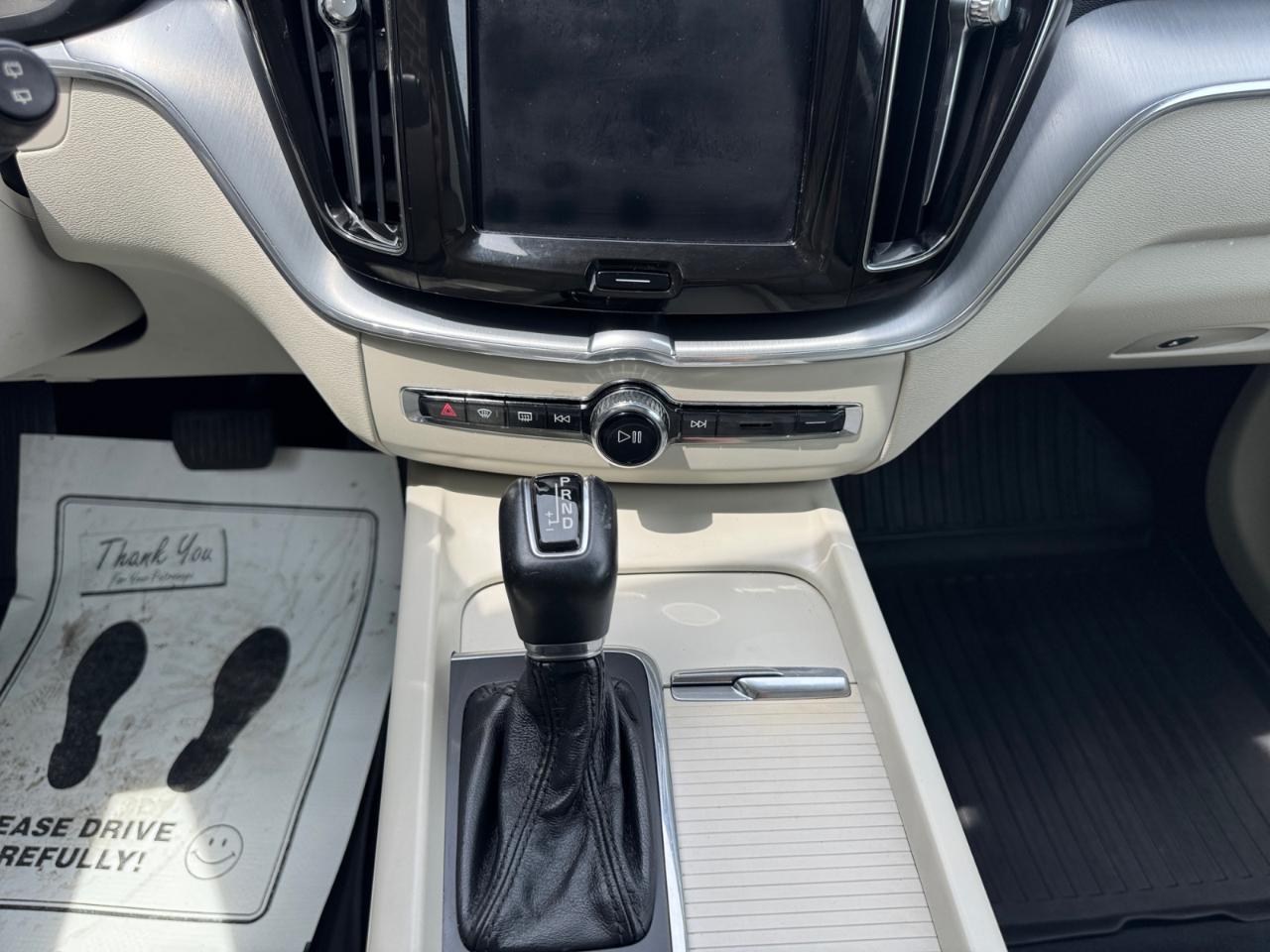 Volvo XC60 T6 AWD Momentum 2018