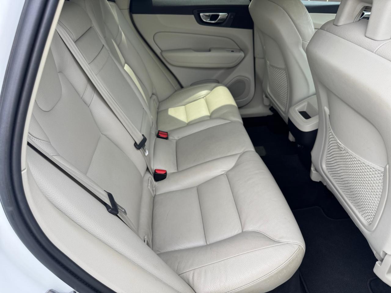 Volvo XC60 T6 AWD Momentum 2018