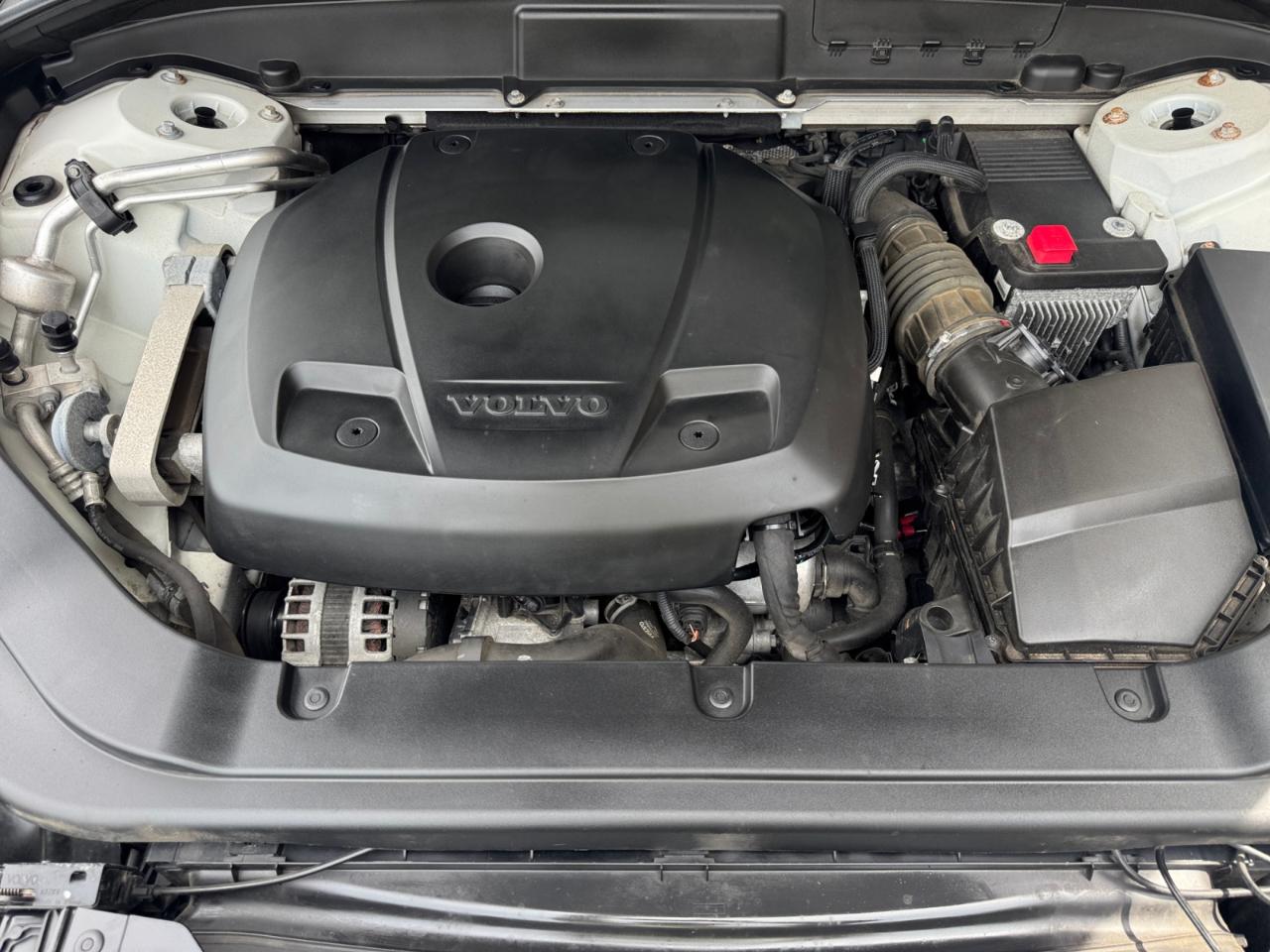 Volvo XC60 T6 AWD Momentum 2018