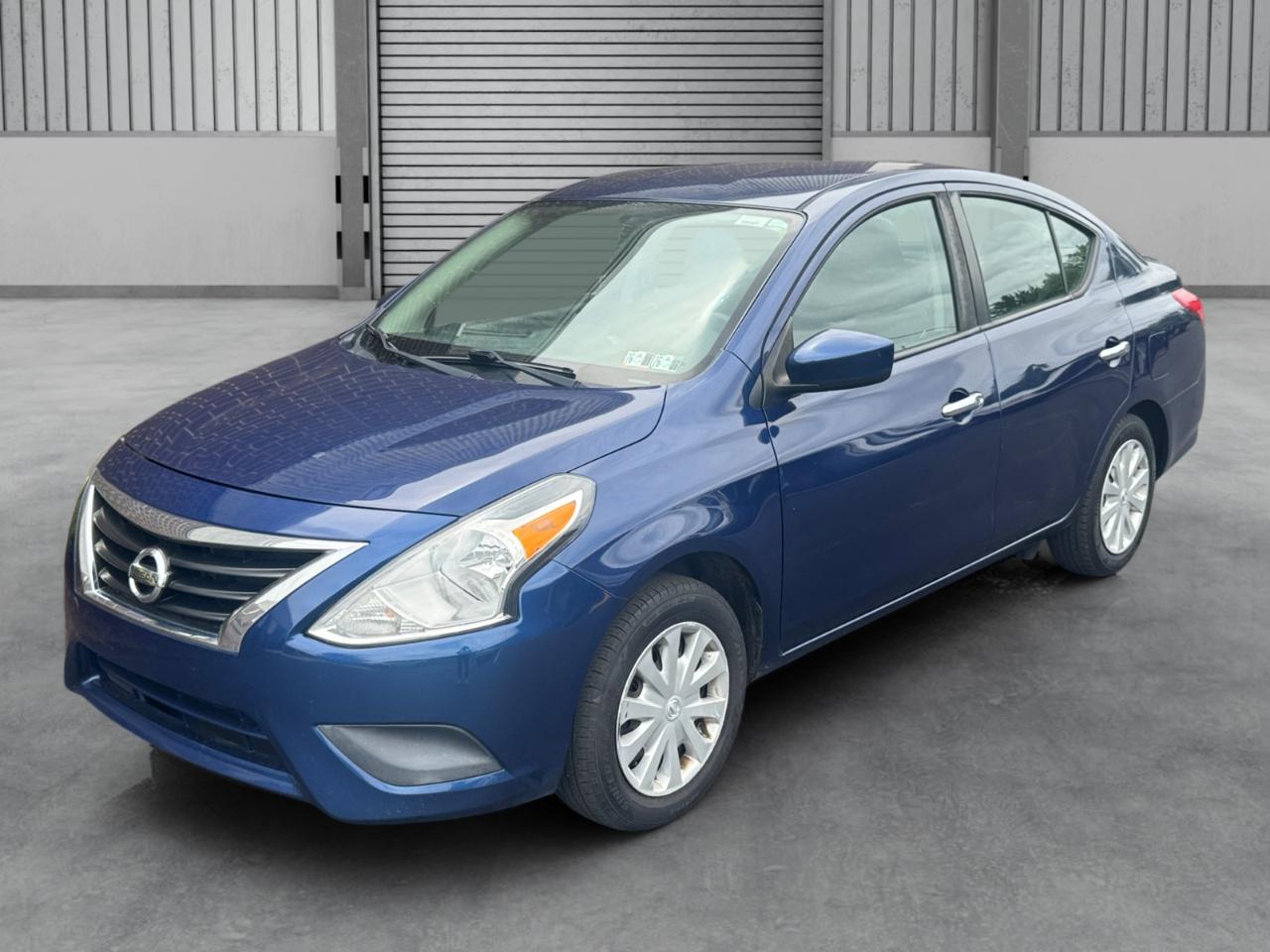 Nissan Versa Sedan SV CVT 2019