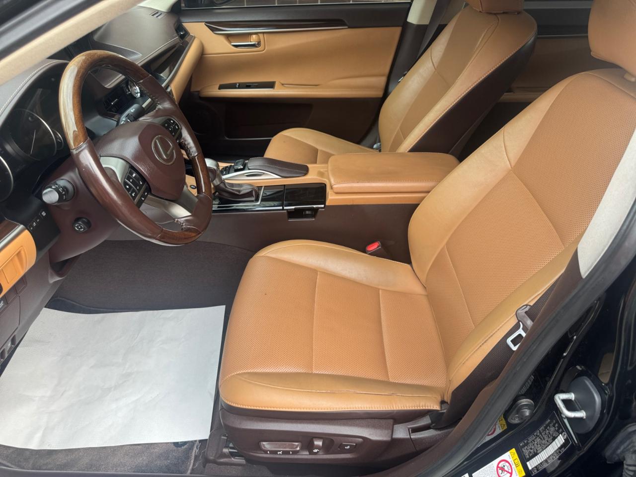 Lexus ES ES 350 FWD 2017