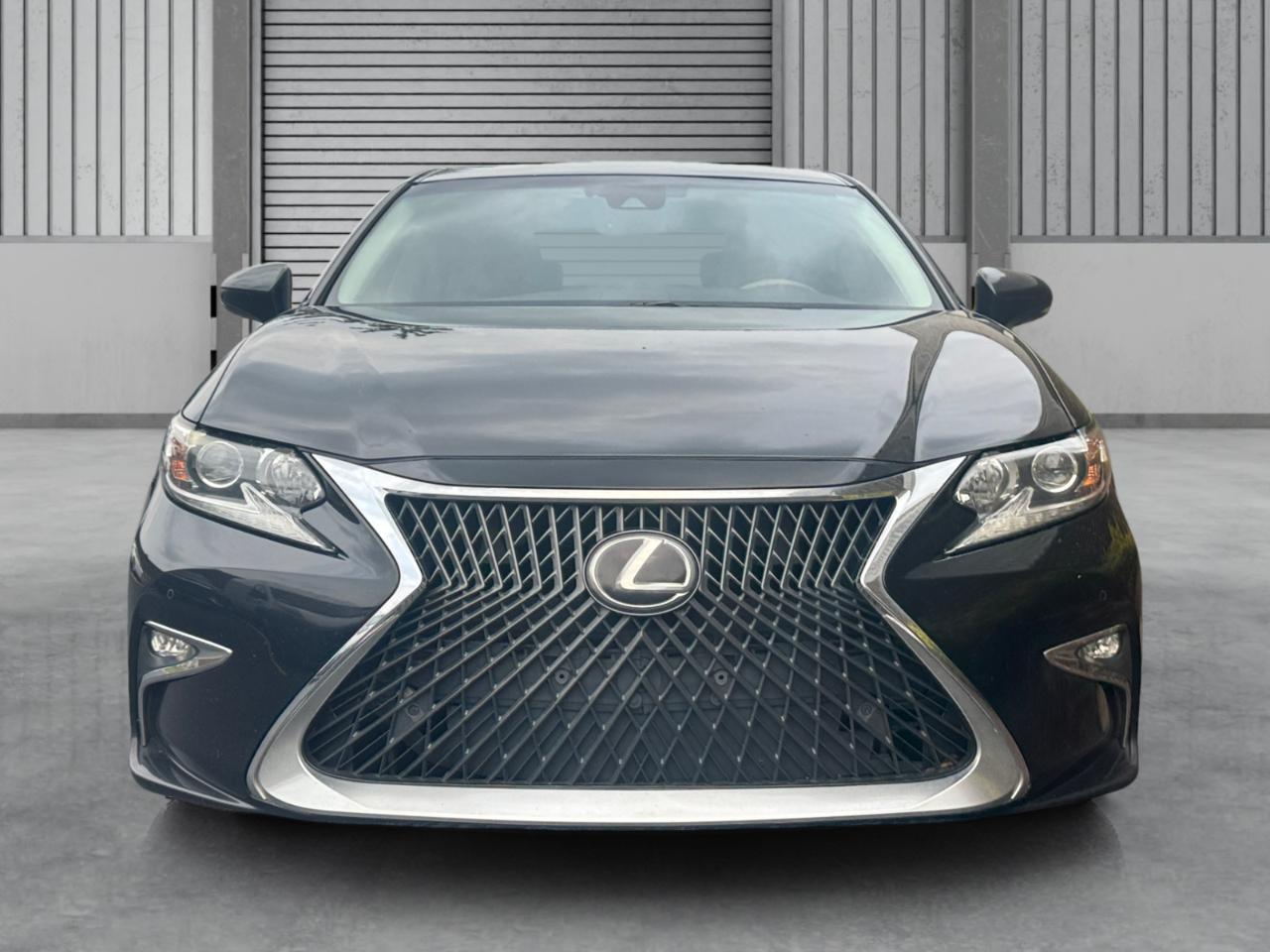 Lexus ES ES 350 FWD 2017