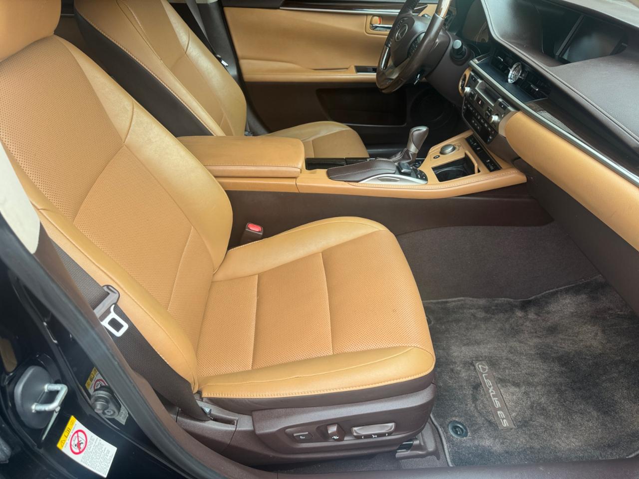 Lexus ES ES 350 FWD 2017