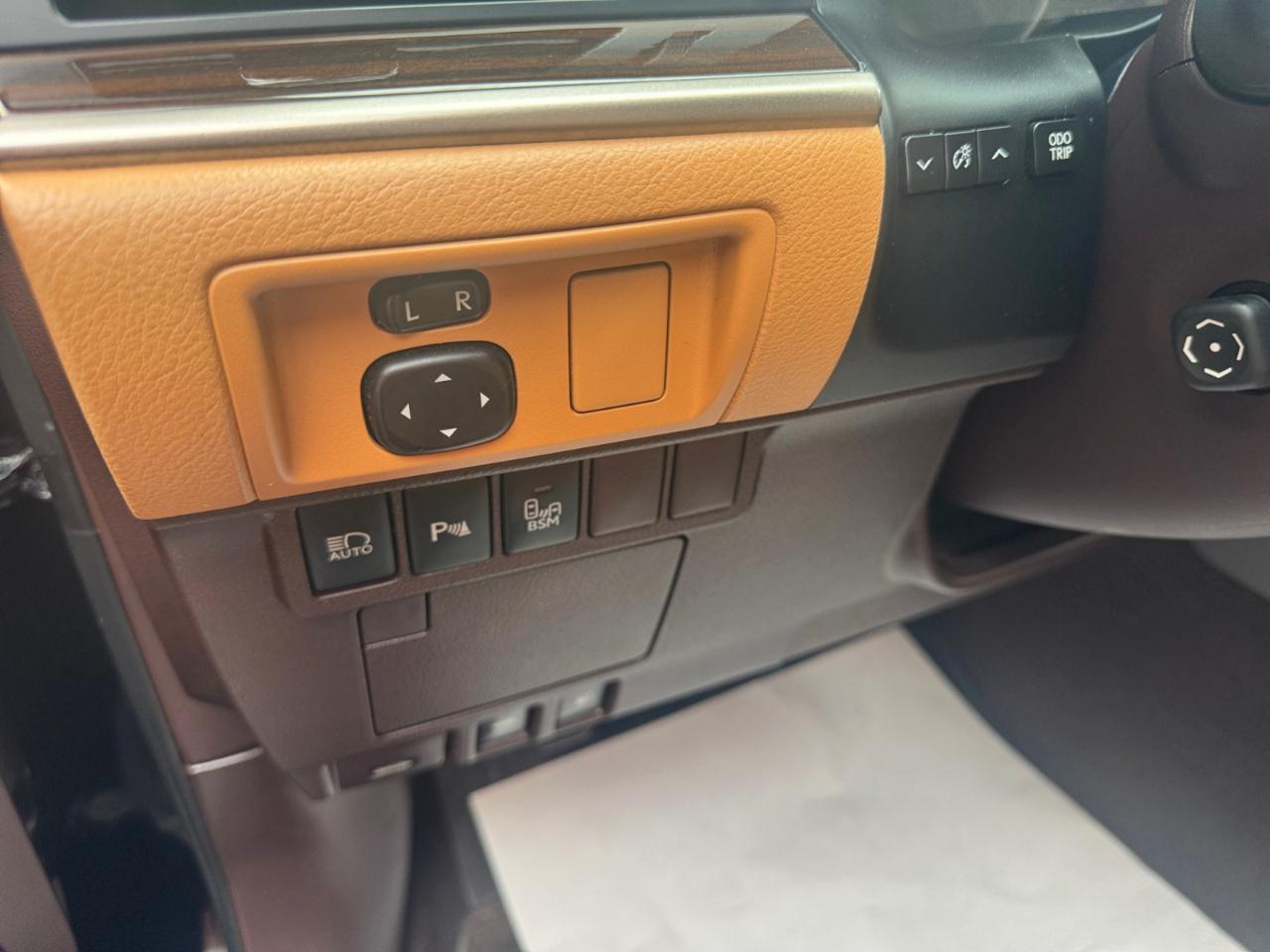Lexus ES ES 350 FWD 2017