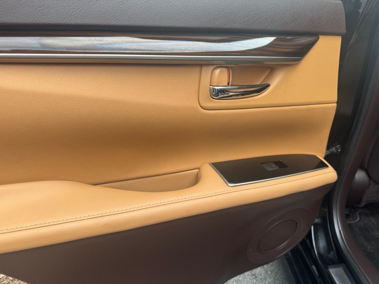 Lexus ES ES 350 FWD 2017