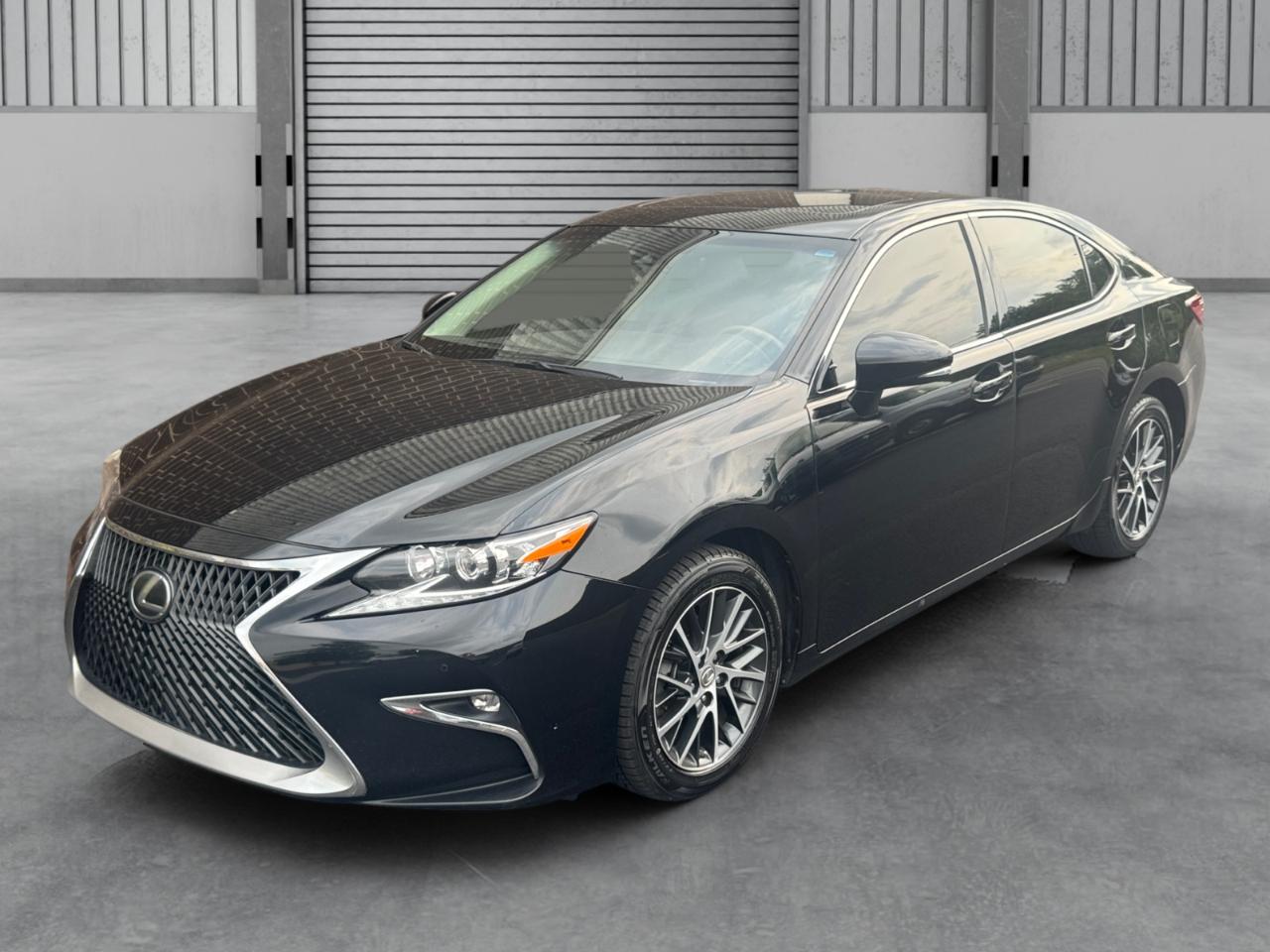 Lexus ES ES 350 FWD 2017