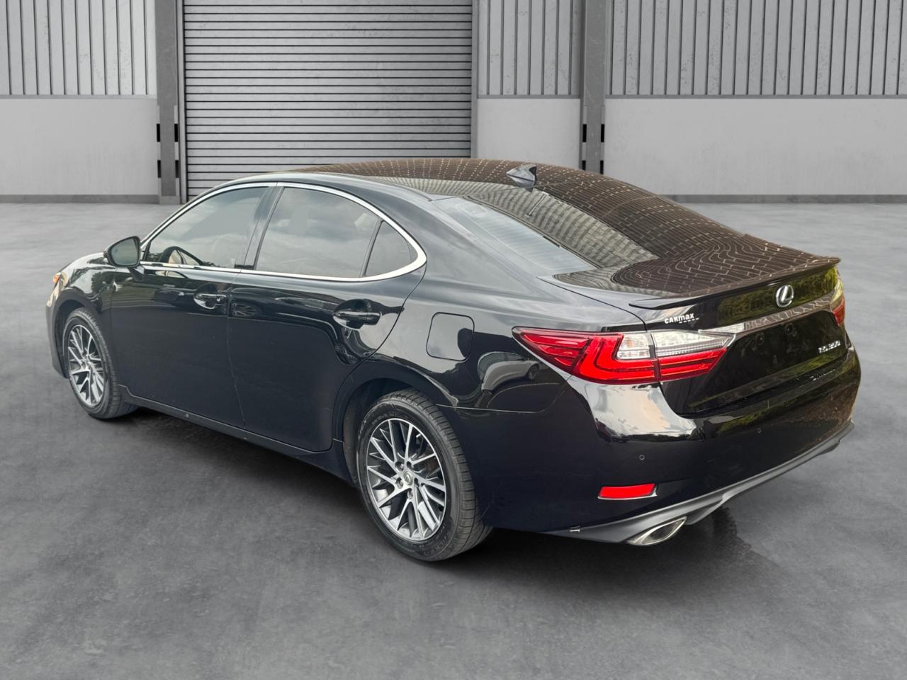 Lexus ES ES 350 FWD 2017