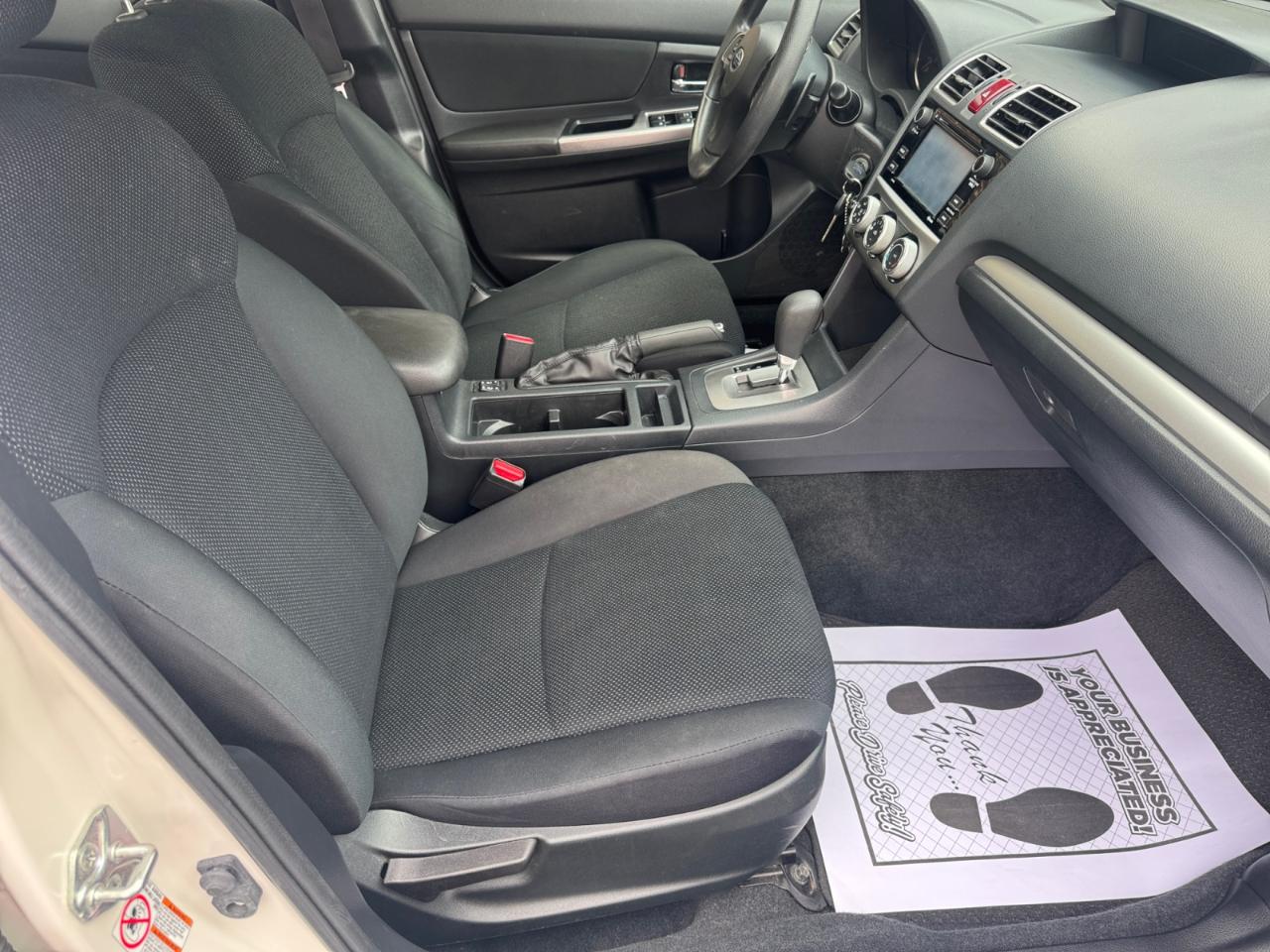 Subaru Impreza Sedan 4dr CVT 2.0i Premium 2016