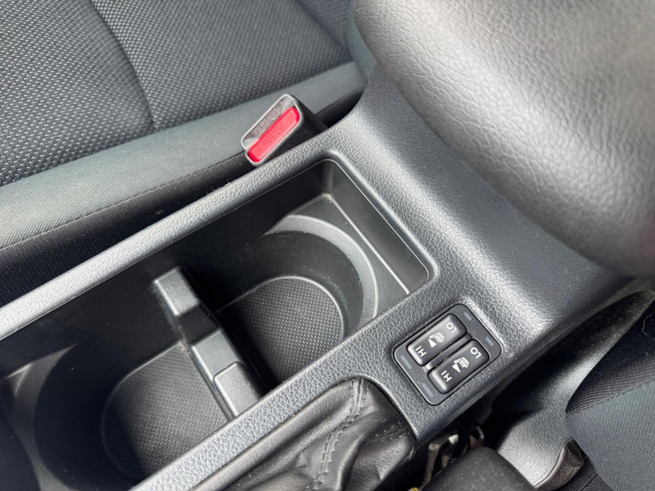 Subaru Impreza Sedan 4dr CVT 2.0i Premium 2016