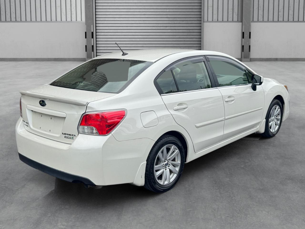 Subaru Impreza Sedan 4dr CVT 2.0i Premium 2016
