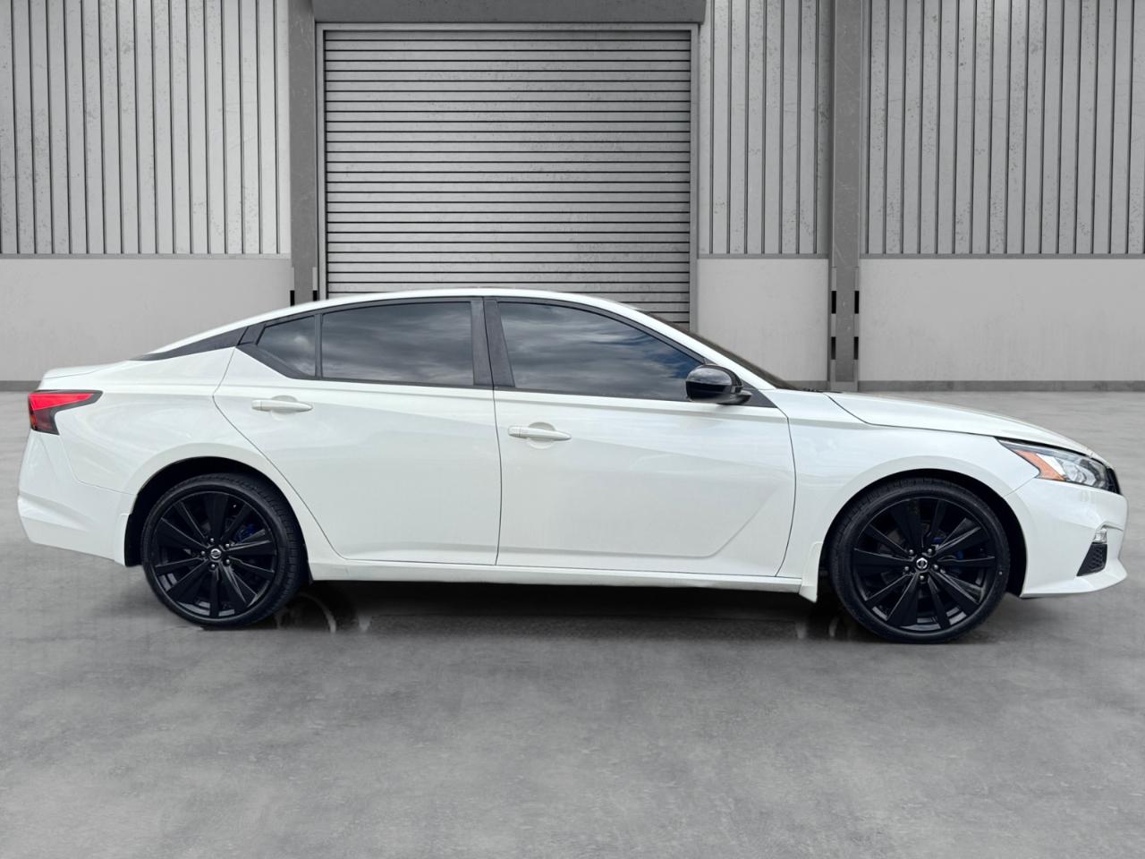 Nissan Altima 2.5 SR AWD Sedan 2020