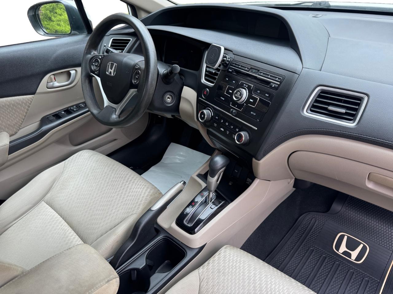 Honda Civic Sedan 4dr CVT LX 2015