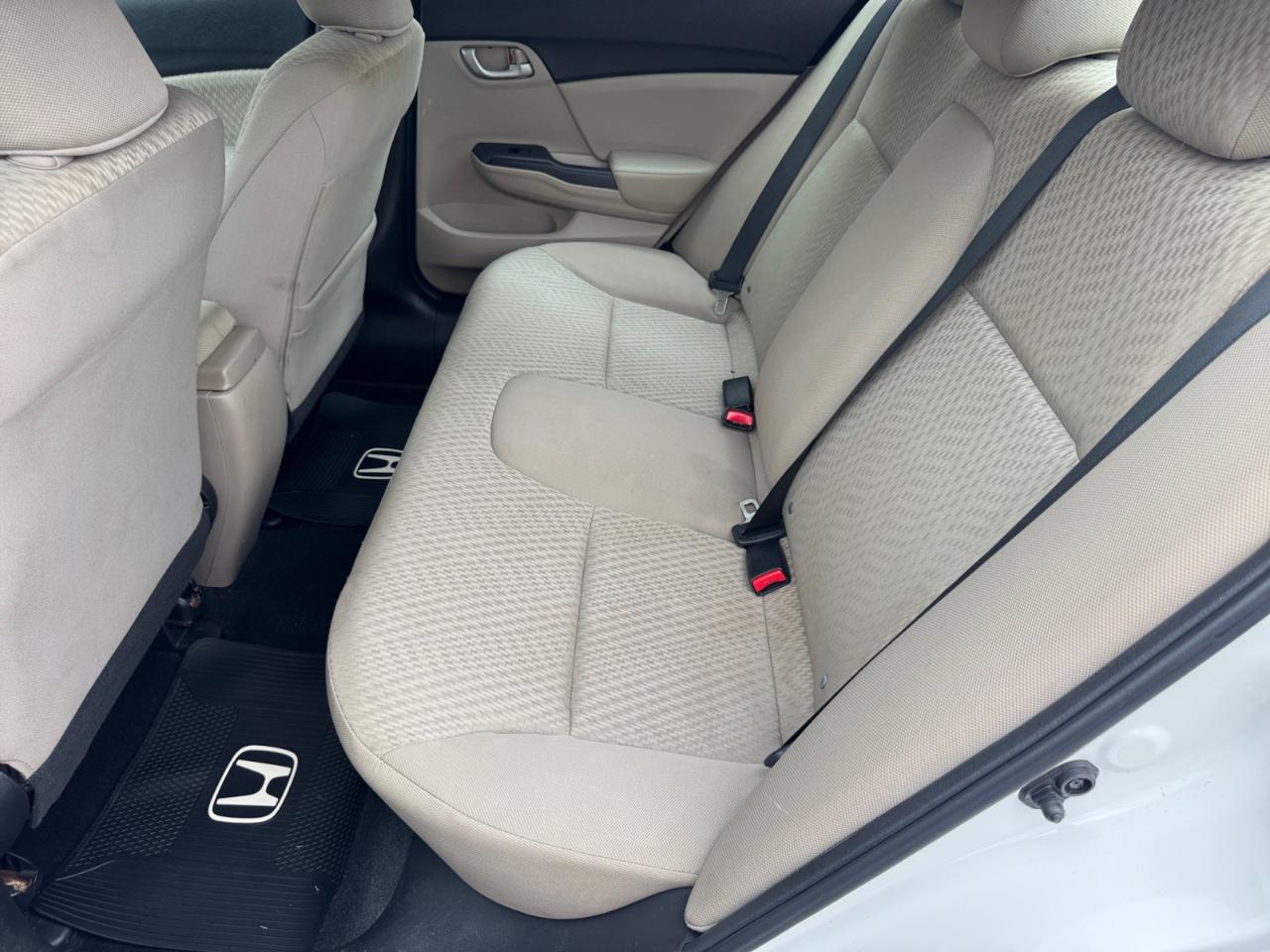Honda Civic Sedan 4dr CVT LX 2015