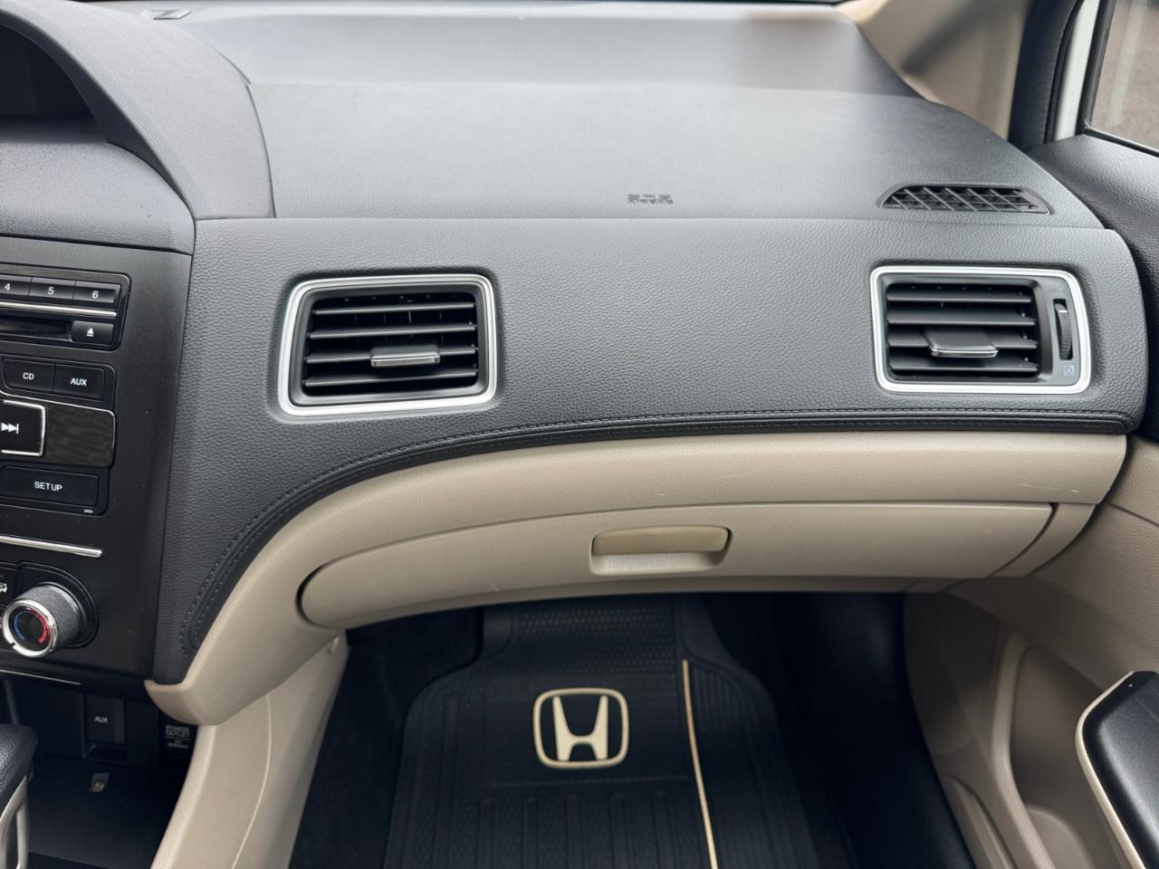 Honda Civic Sedan 4dr CVT LX 2015