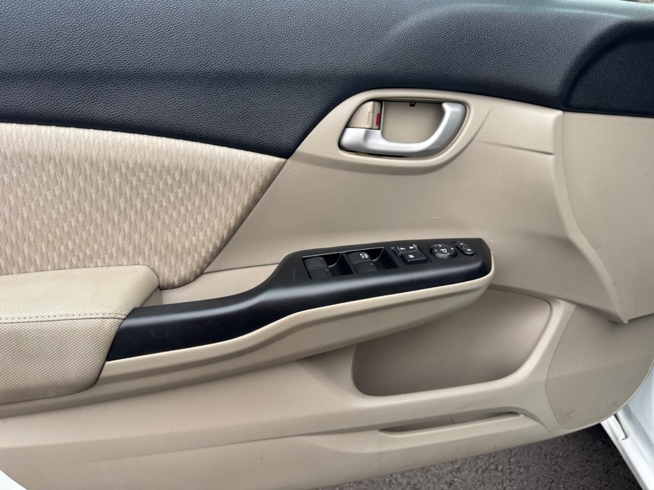 Honda Civic Sedan 4dr CVT LX 2015