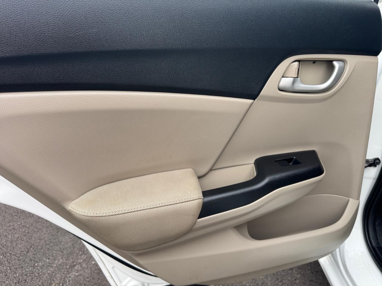Honda Civic Sedan 4dr CVT LX 2015