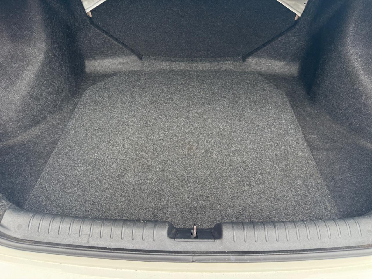 Honda Civic Sedan 4dr CVT LX 2015