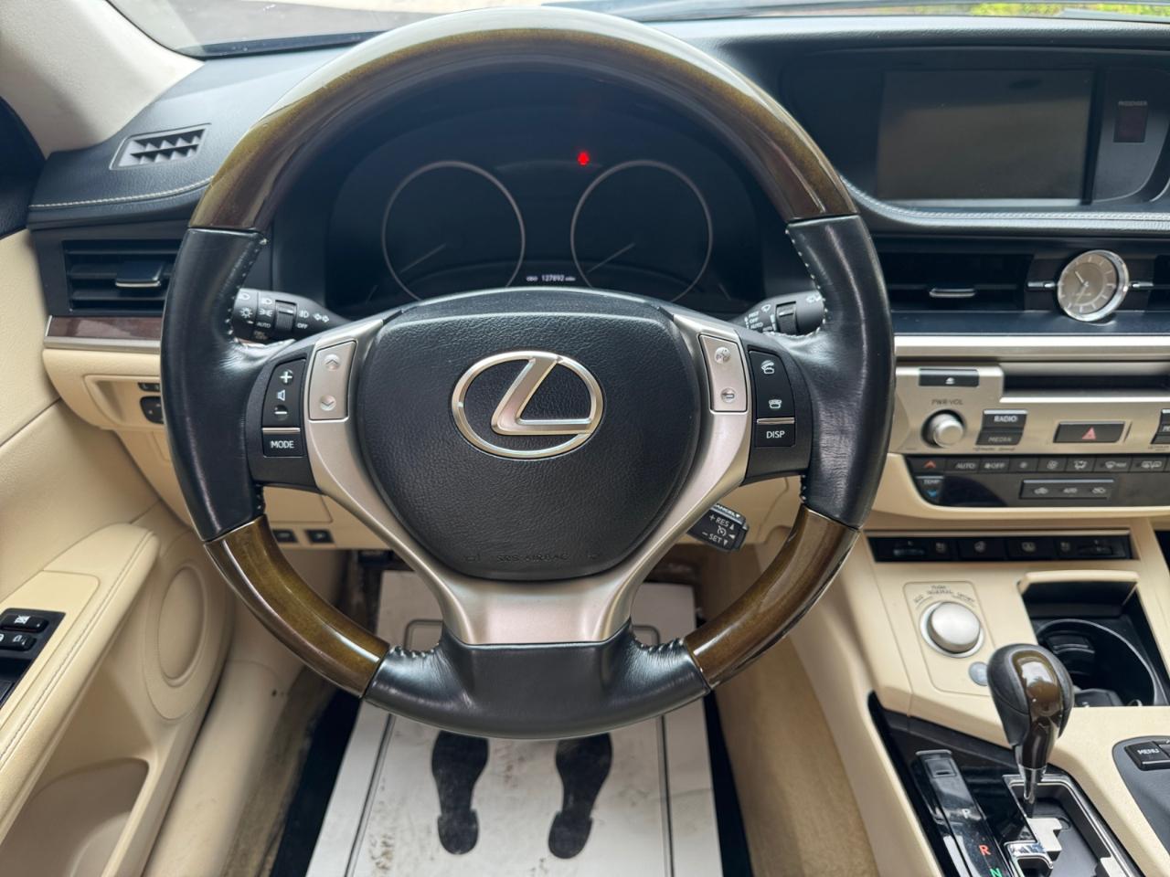 Lexus ES 350 4dr Sdn 2014