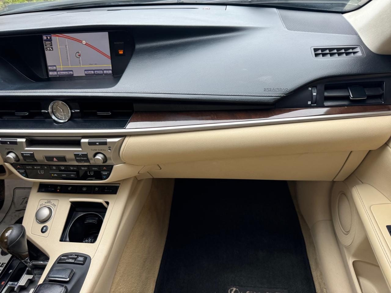 Lexus ES 350 4dr Sdn 2014