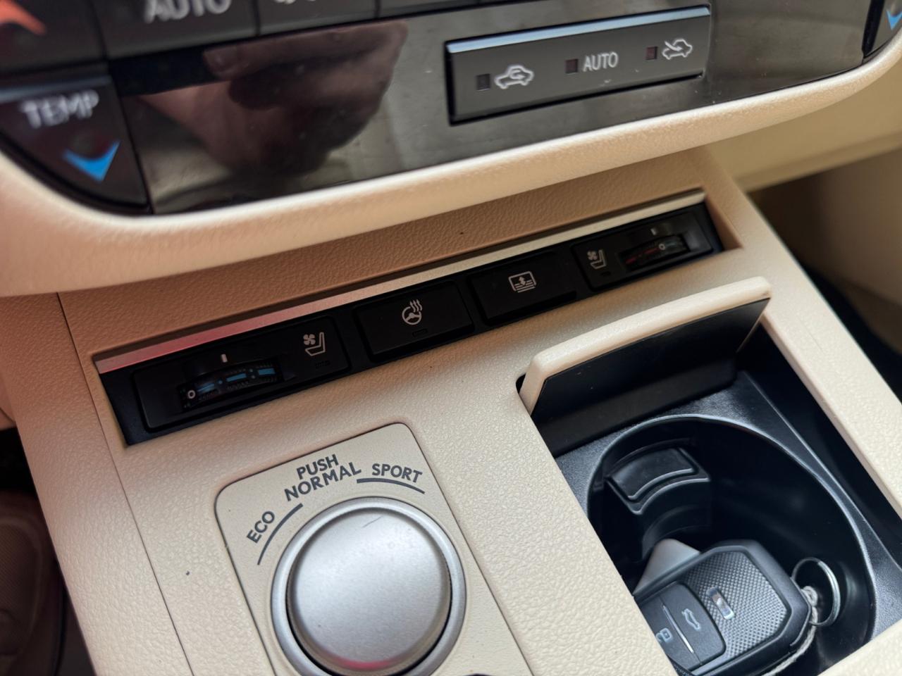 Lexus ES 350 4dr Sdn 2014