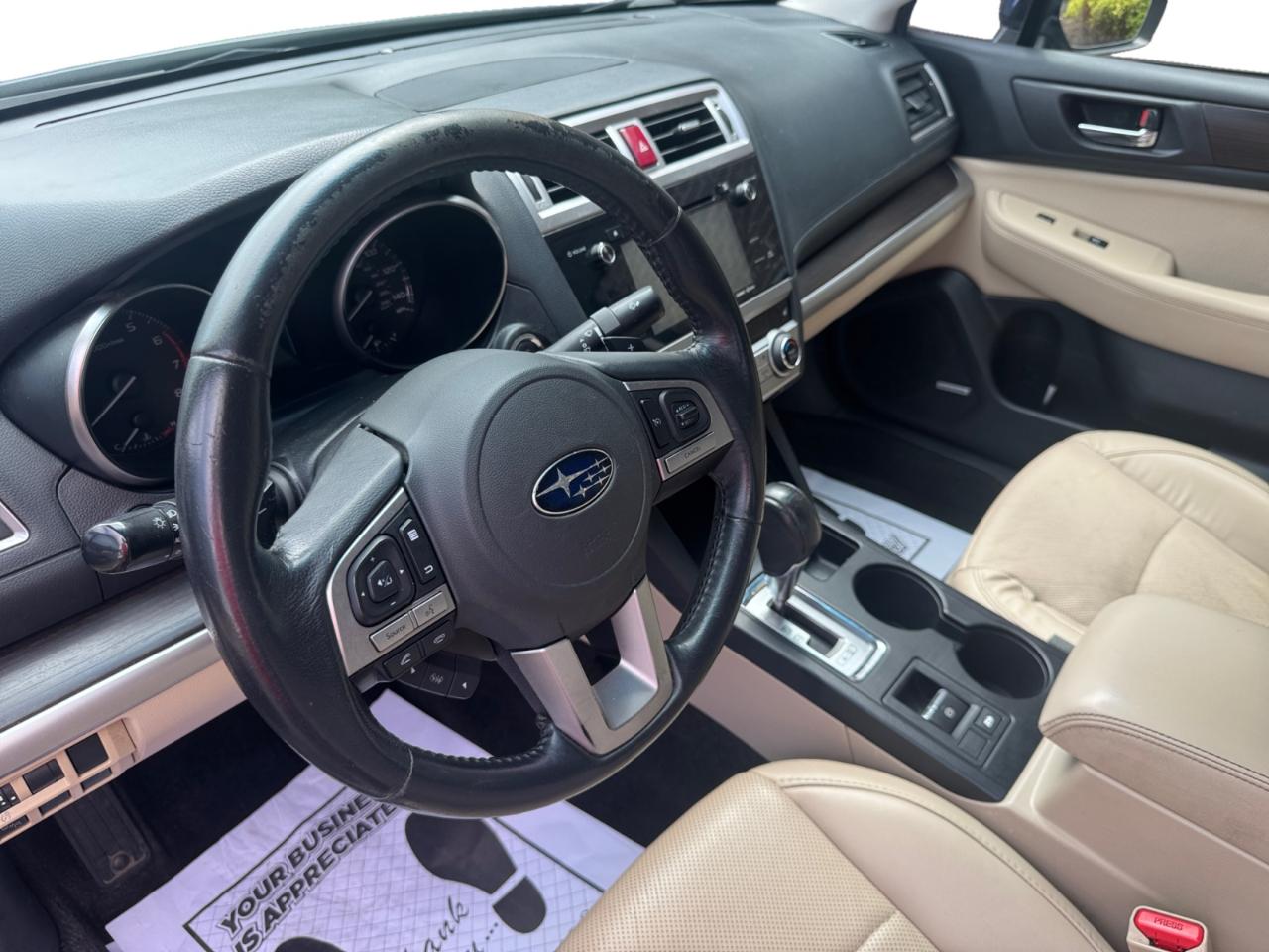 Subaru Legacy 4dr Sdn 2.5i Limited PZEV 2015