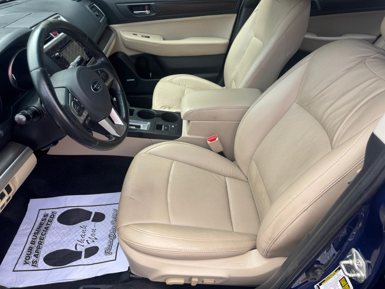 Subaru Legacy 4dr Sdn 2.5i Limited PZEV 2015