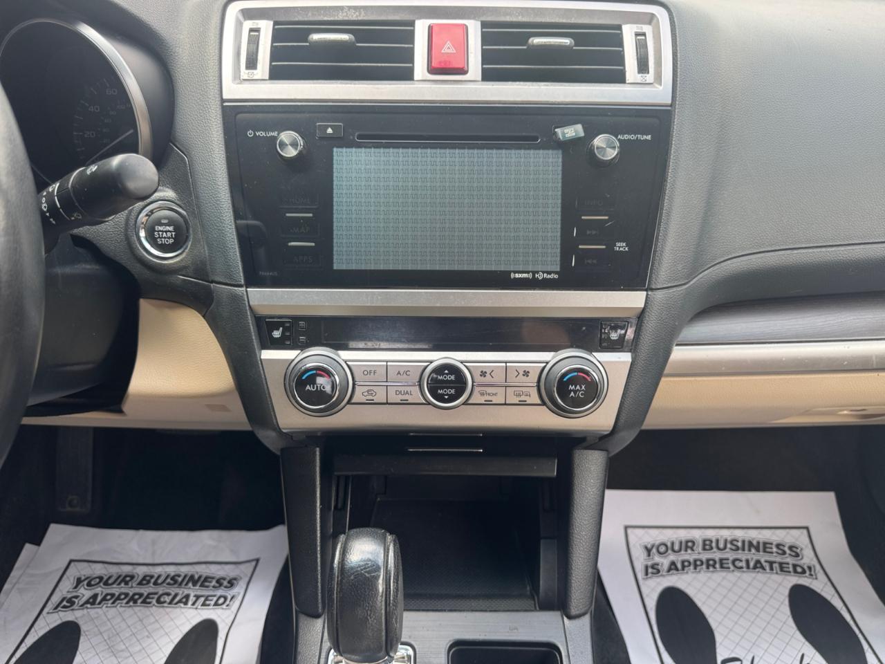 Subaru Legacy 4dr Sdn 2.5i Limited PZEV 2015