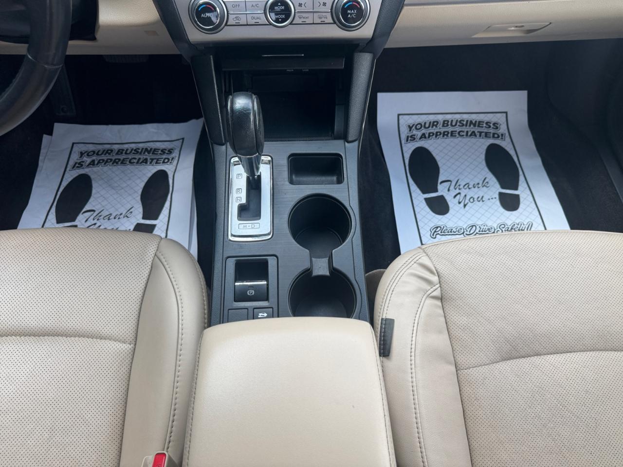 Subaru Legacy 4dr Sdn 2.5i Limited PZEV 2015
