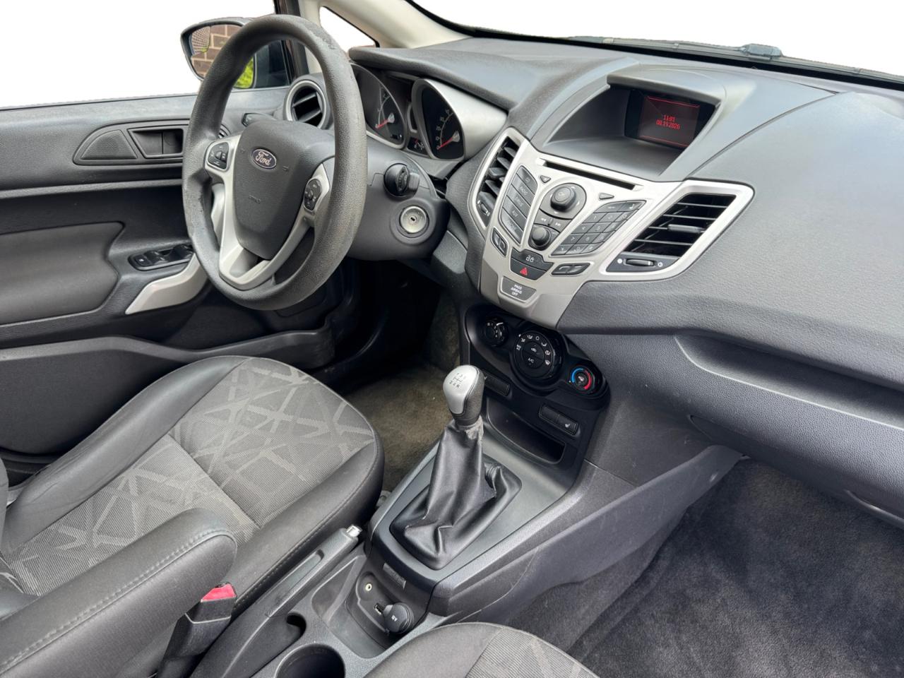 Ford Fiesta 5dr HB SE 2013