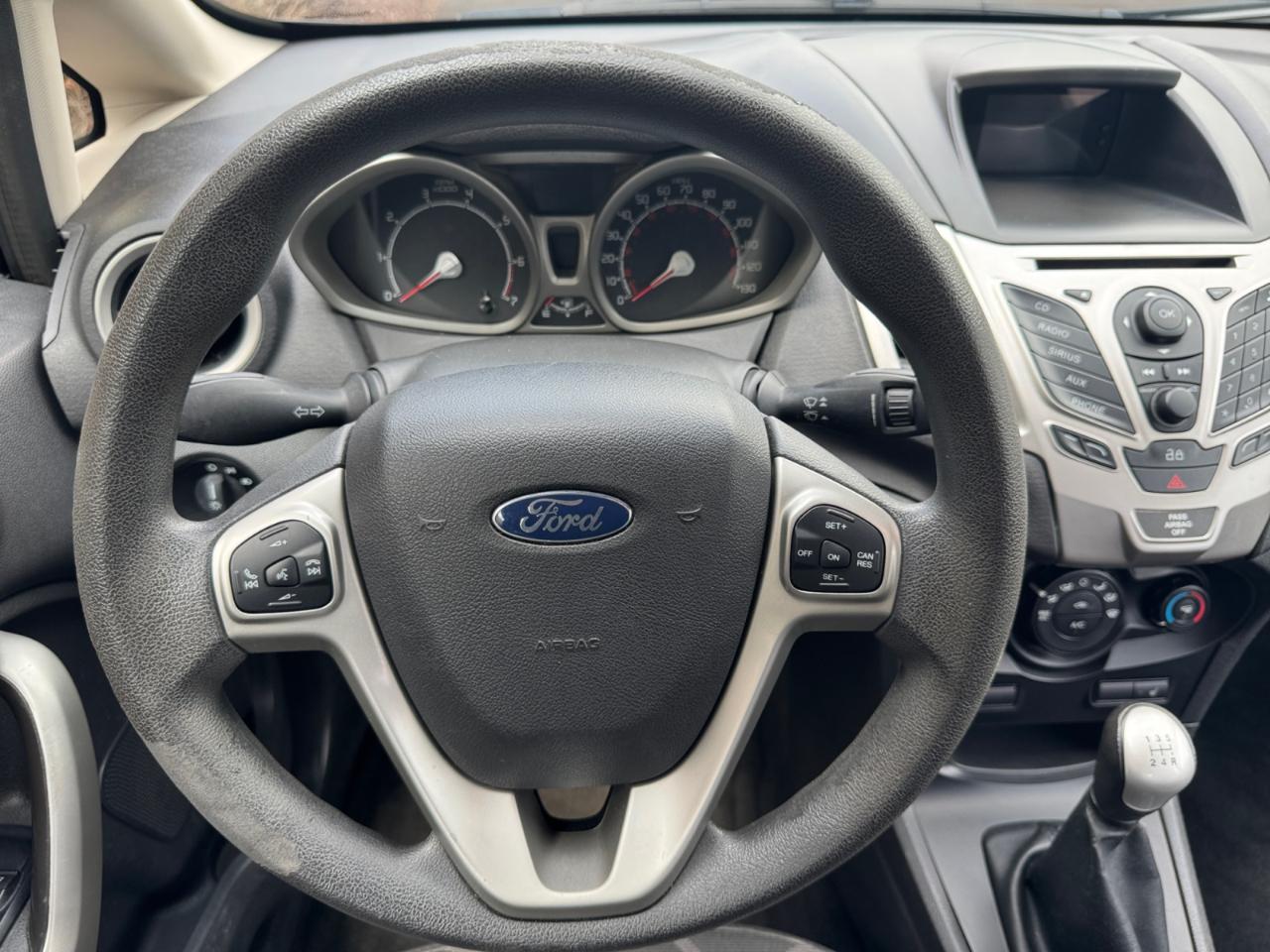 Ford Fiesta 5dr HB SE 2013
