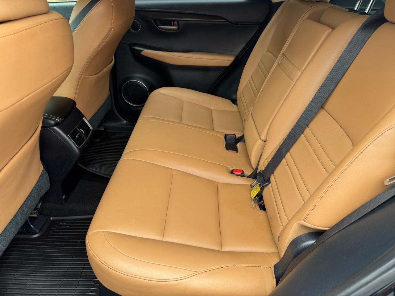 Lexus NX 200t AWD 4dr 2015