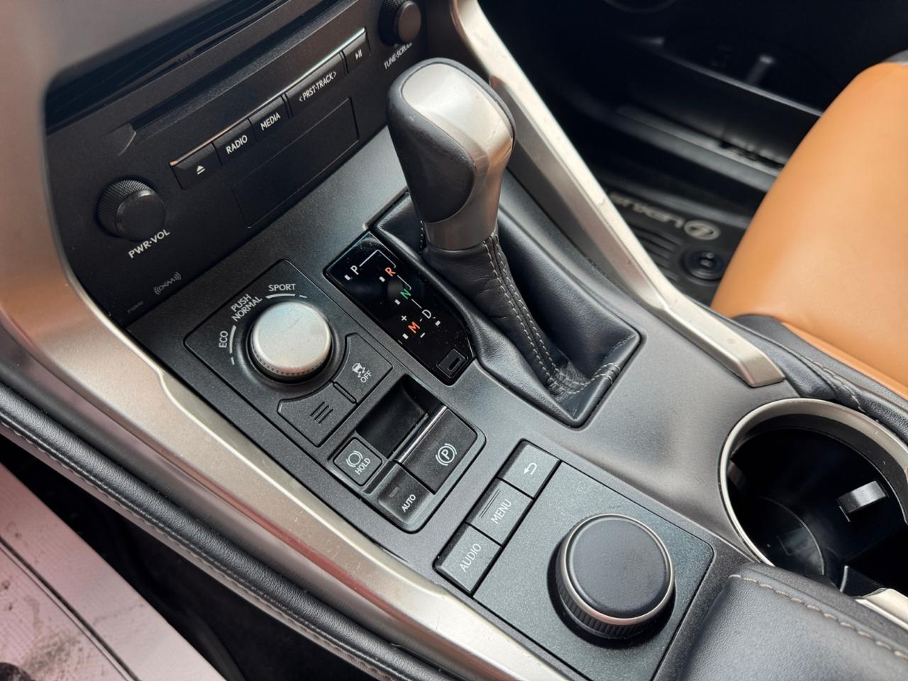 Lexus NX 200t AWD 4dr 2015