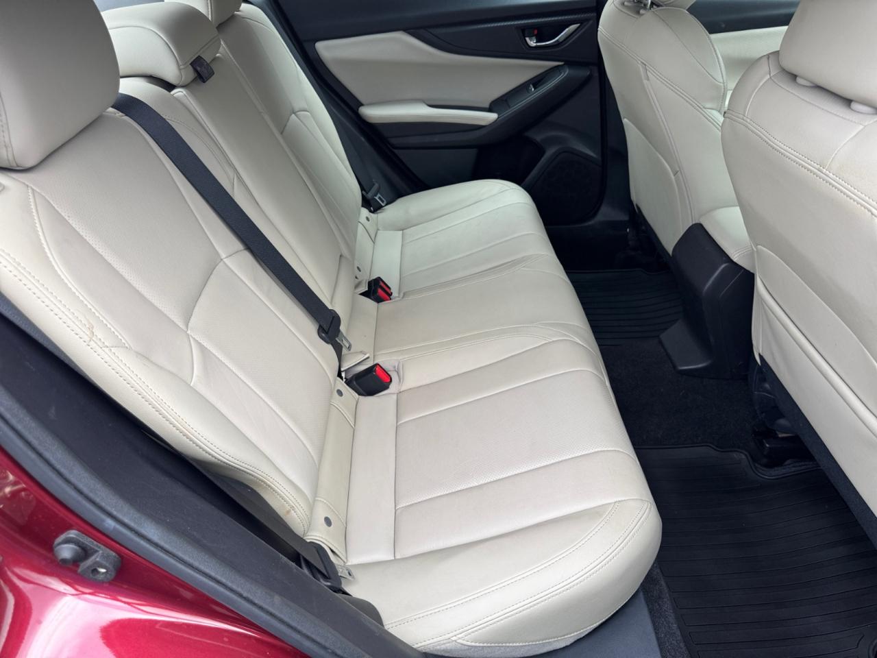 Subaru Impreza 2.0i Limited 4-door CVT 2017