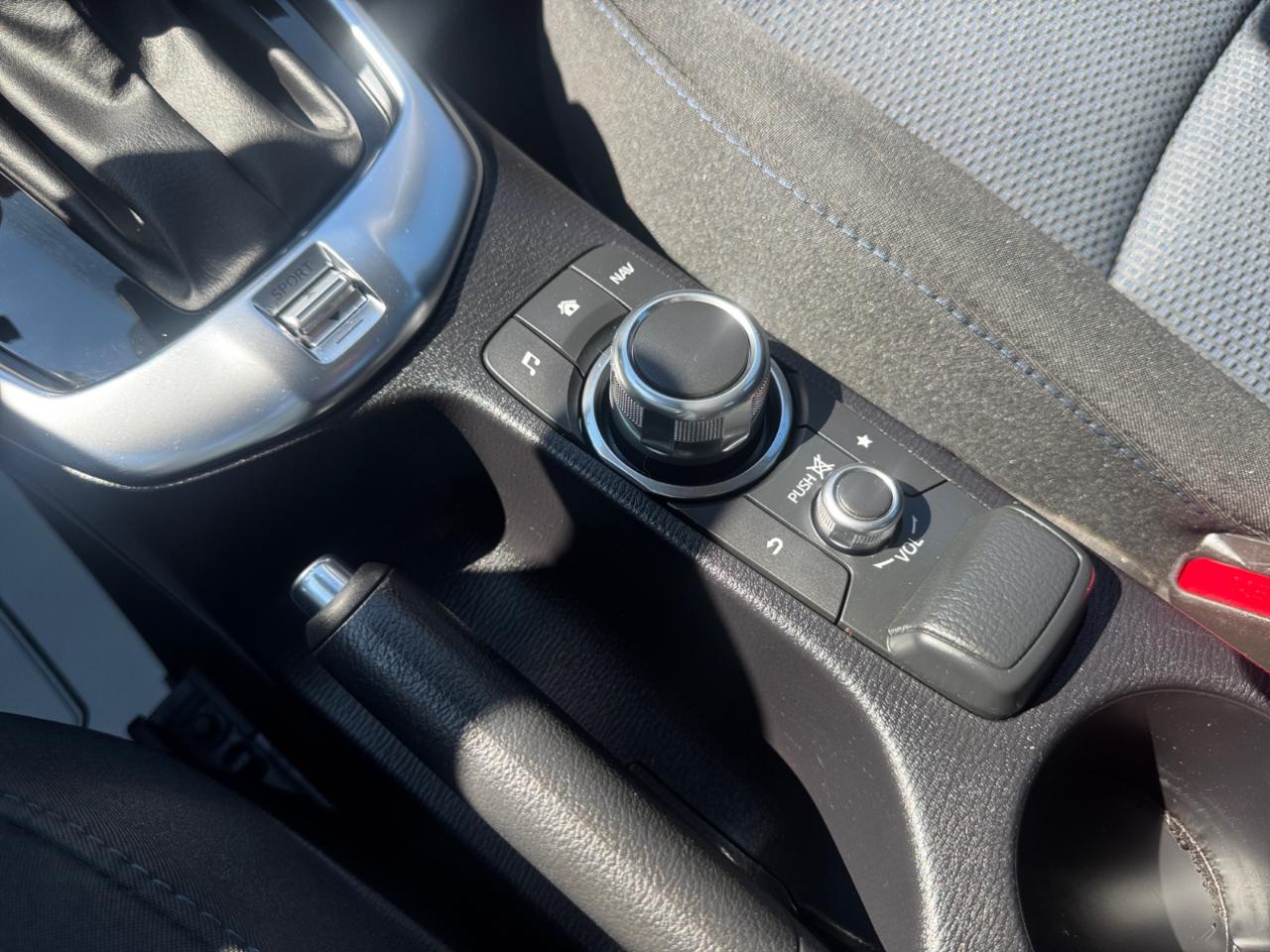 Toyota Yaris iA Auto (Natl) 2018
