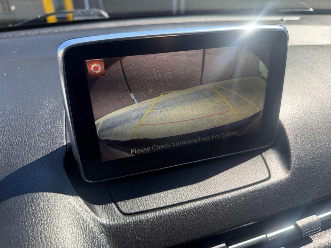 Toyota Yaris iA Auto (Natl) 2018