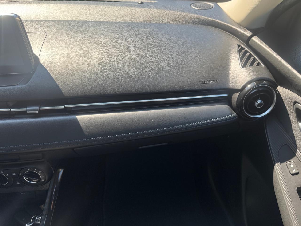 Toyota Yaris iA Auto (Natl) 2018