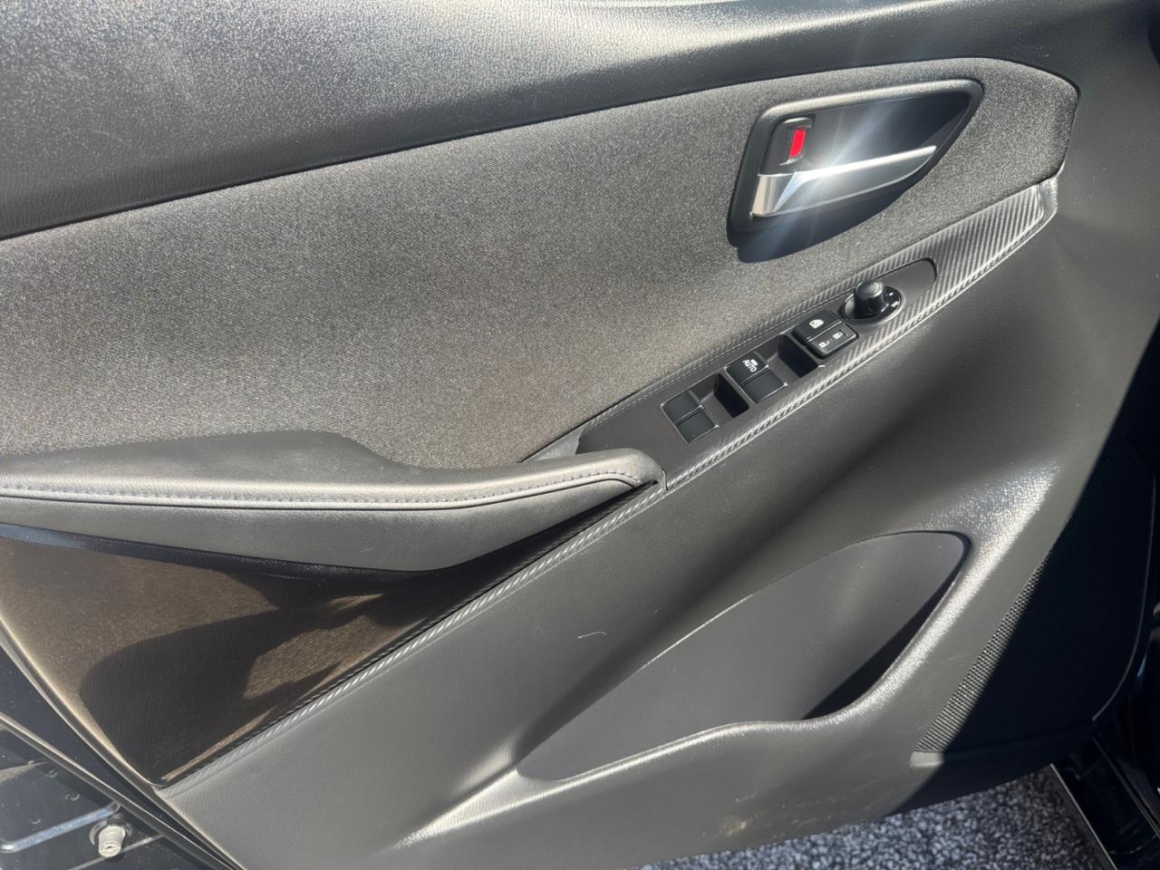 Toyota Yaris iA Auto (Natl) 2018