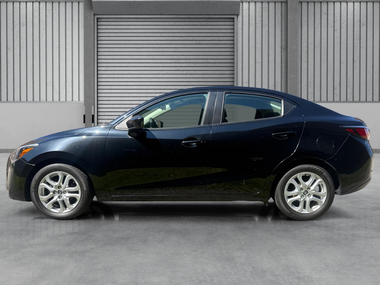 Toyota Yaris iA Auto (Natl) 2018