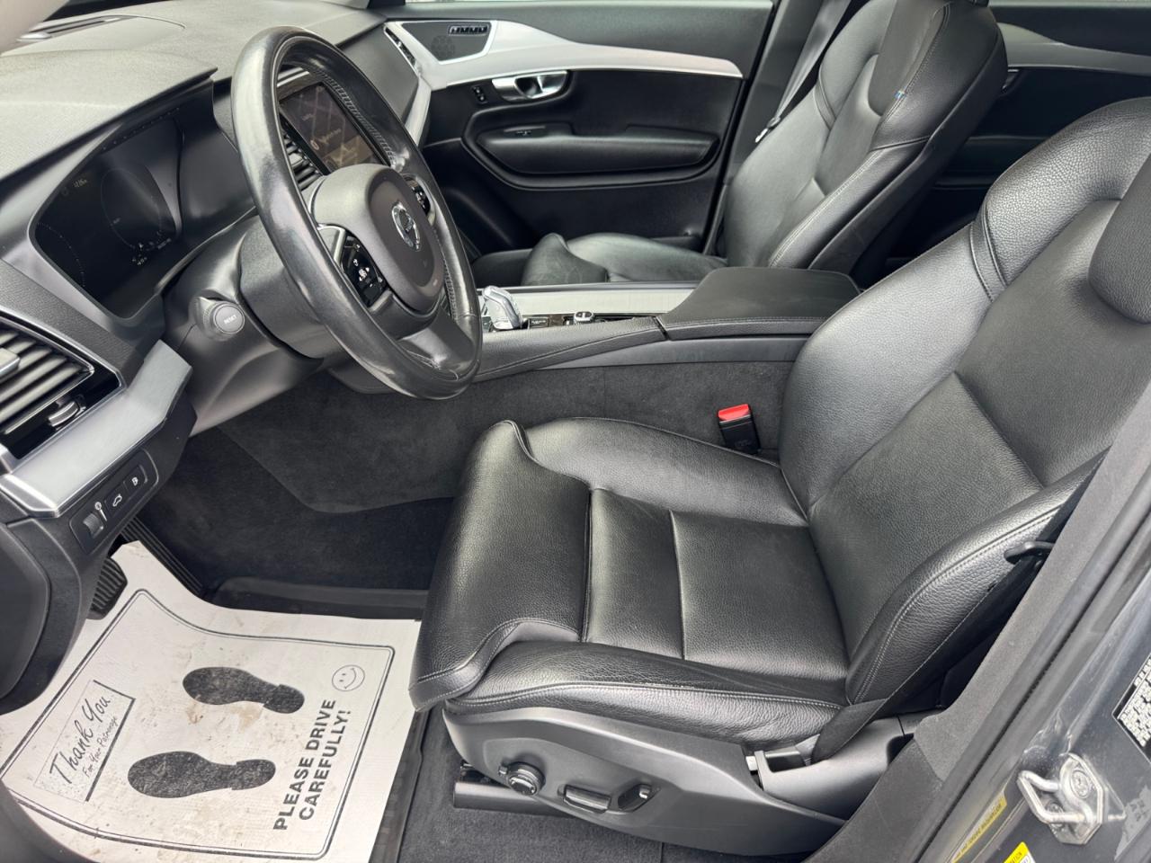 Volvo XC90 Hybrid AWD 4dr T8 Momentum 2016