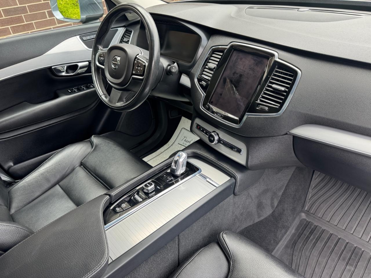 Volvo XC90 Hybrid AWD 4dr T8 Momentum 2016