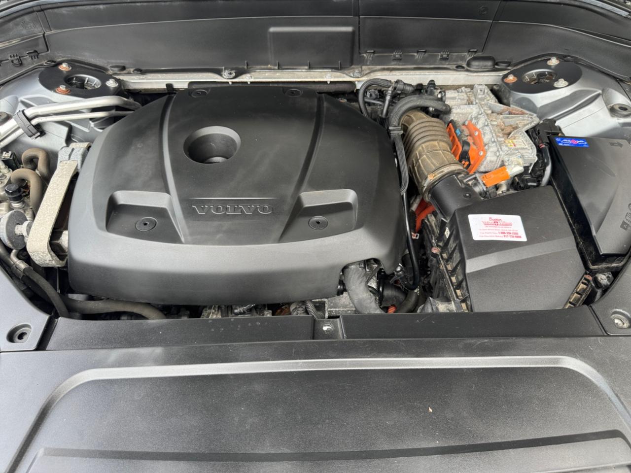 Volvo XC90 Hybrid AWD 4dr T8 Momentum 2016