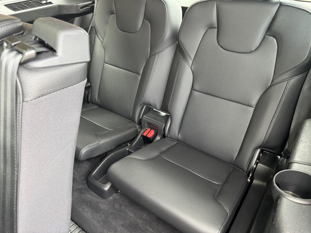 Volvo XC90 Hybrid AWD 4dr T8 Momentum 2016