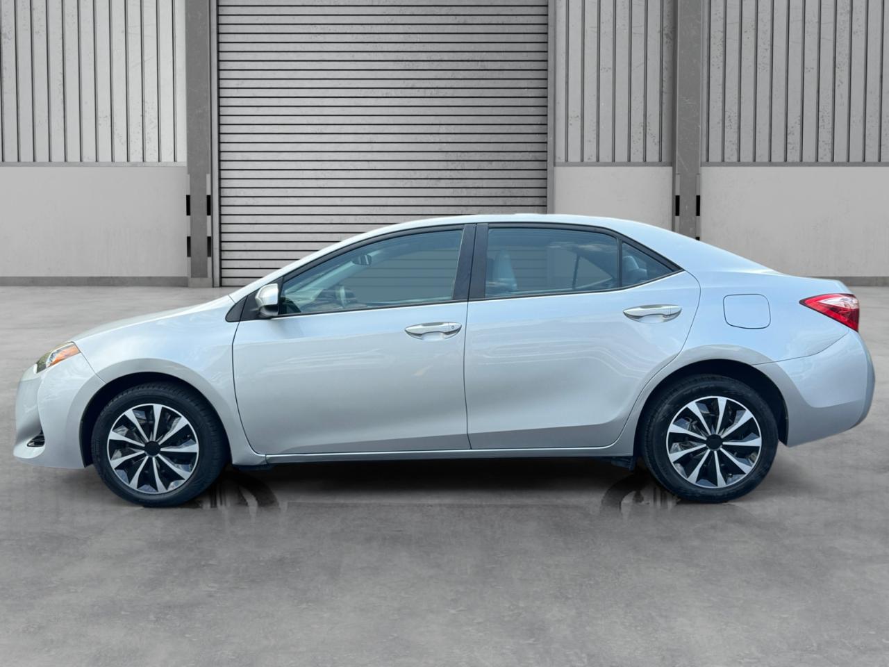 Toyota Corolla LE CVT (Natl) 2017