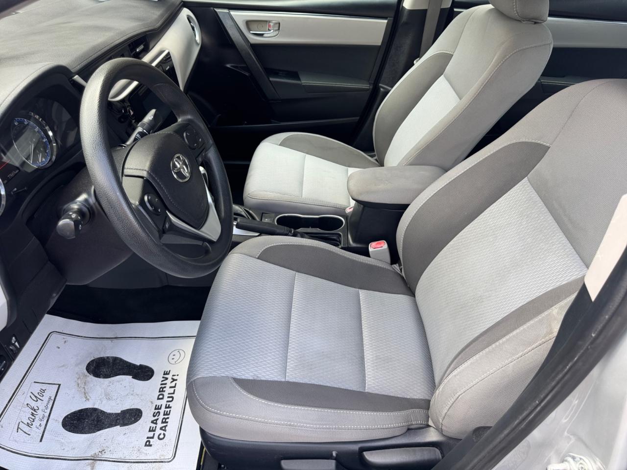 Toyota Corolla LE CVT (Natl) 2017