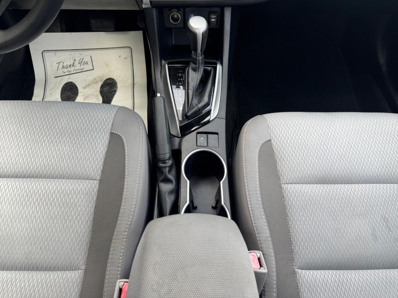 Toyota Corolla LE CVT (Natl) 2017