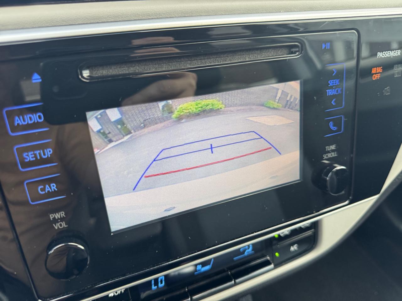 Toyota Corolla LE CVT (Natl) 2017