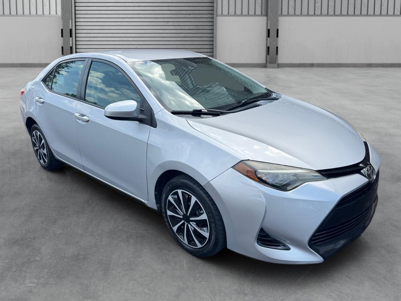 Toyota Corolla LE CVT (Natl) 2017