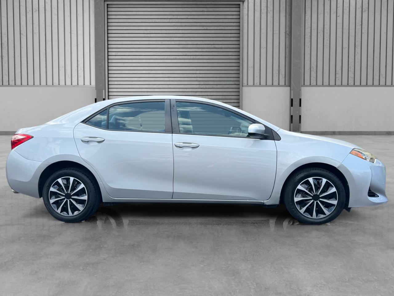 Toyota Corolla LE CVT (Natl) 2017