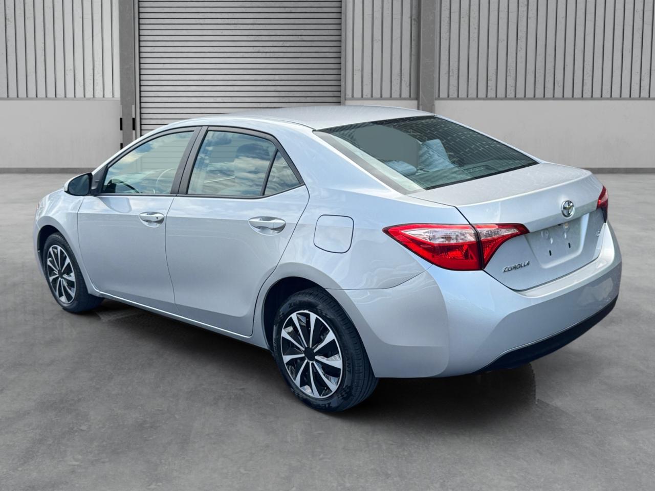 Toyota Corolla LE CVT (Natl) 2017
